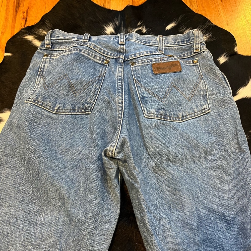 Men’s Regular Fit Wranglers